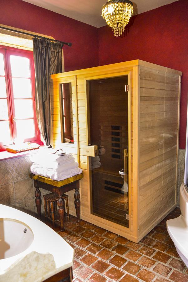 Ouches Chateau D'Origny, Chambres D'Hotes Et Restaurant Gastronomique المظهر الخارجي الصورة