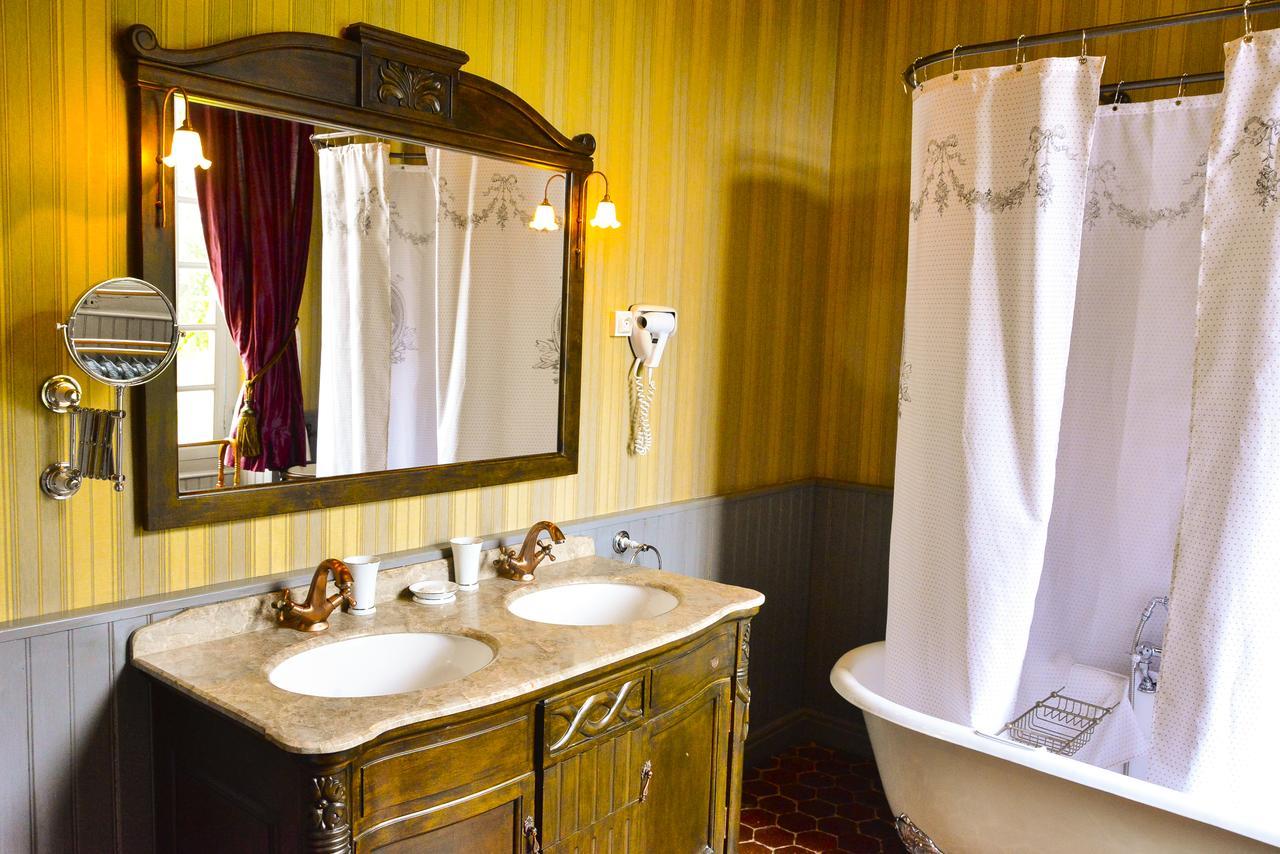 Ouches Chateau D'Origny, Chambres D'Hotes Et Restaurant Gastronomique المظهر الخارجي الصورة