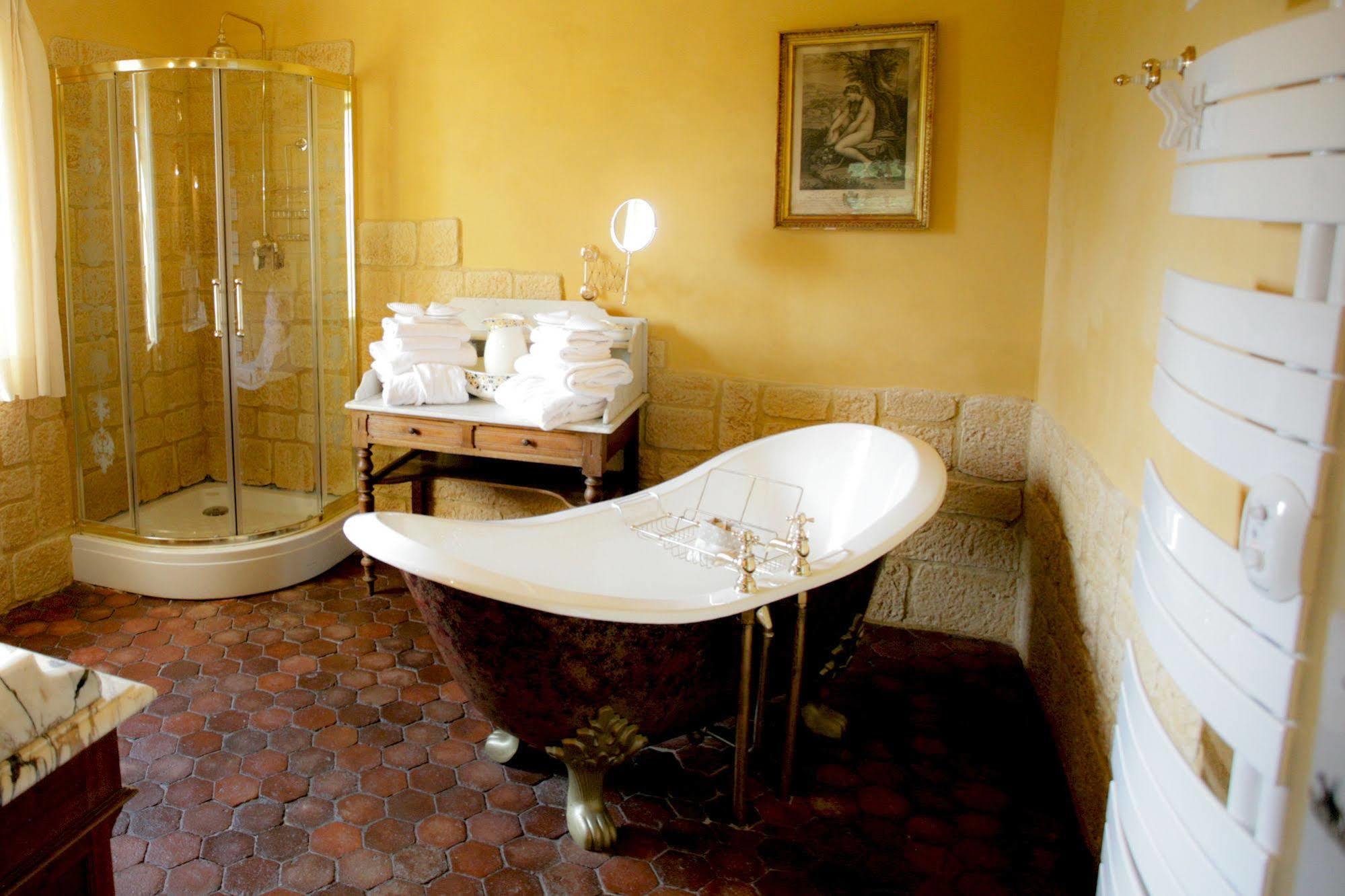 Ouches Chateau D'Origny, Chambres D'Hotes Et Restaurant Gastronomique المظهر الخارجي الصورة
